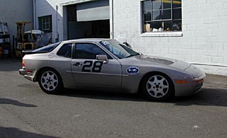 Porsche 951 race car